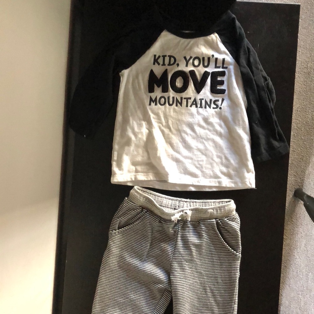 Dr. Seuss boys outfit!